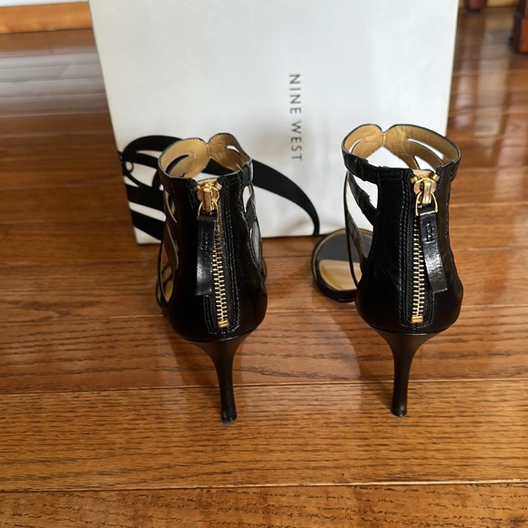 Nine West Gee Louis Black Genuine Leather Sandals - Picture 4 of 9
